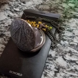 Harry Potter Deathy Hallows pocket watch.